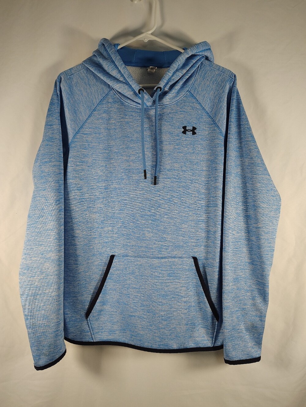 Under Armour Blue Heather Performance Hoodie. Unisex Medium.